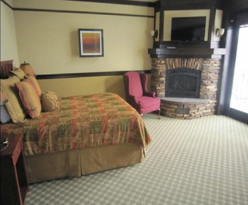 Lakeview Hotel - thumb 19