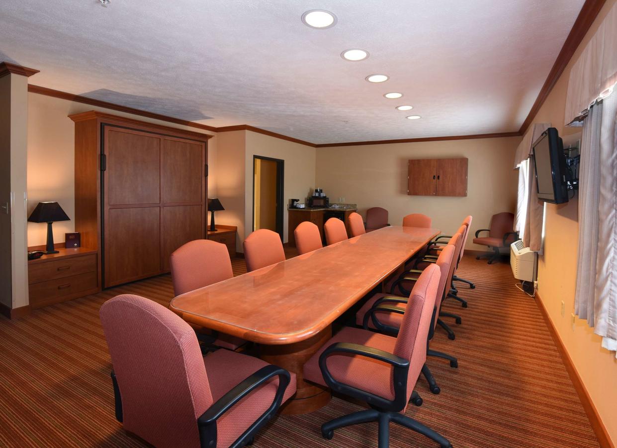 Best Western Plus The Inn At Horse Heaven - thumb 11