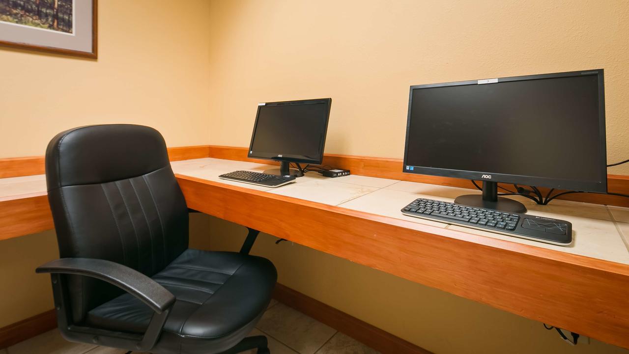 Best Western Plus The Inn At Horse Heaven - thumb 9