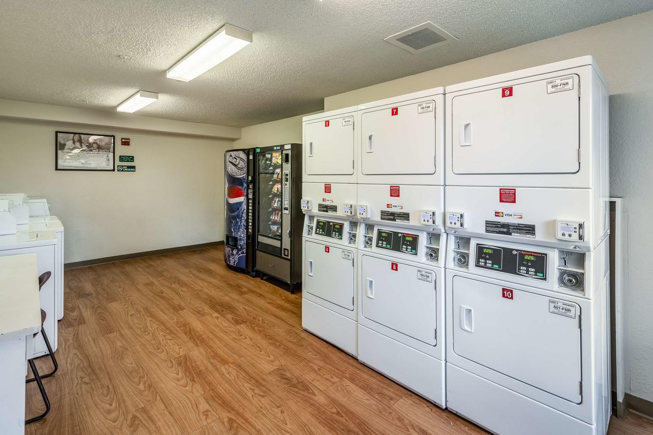 HomeTowne Studios Spokane - Valley - thumb 4