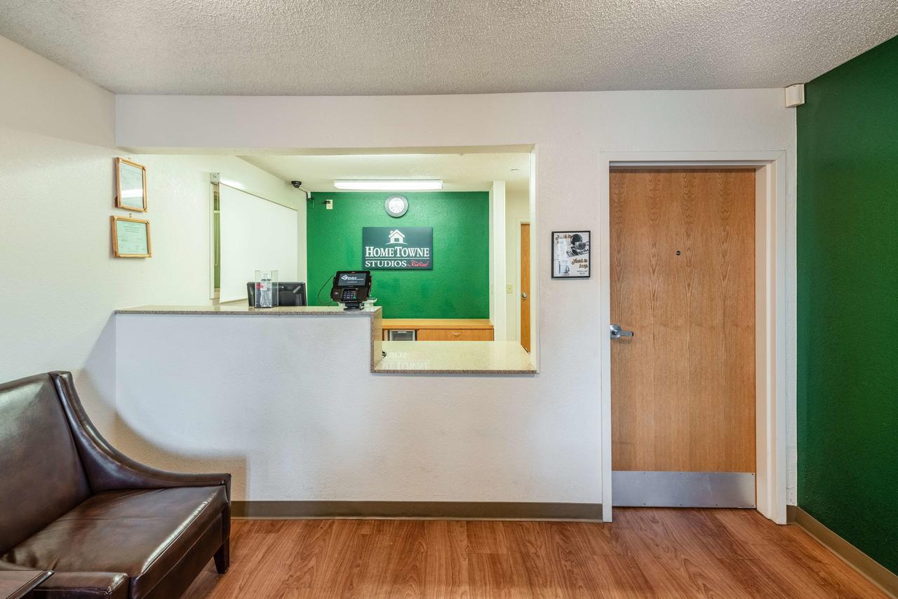 HomeTowne Studios Spokane - Valley - thumb 7