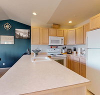 Park Pointe: Blue View (B303) - Tourism Bookings