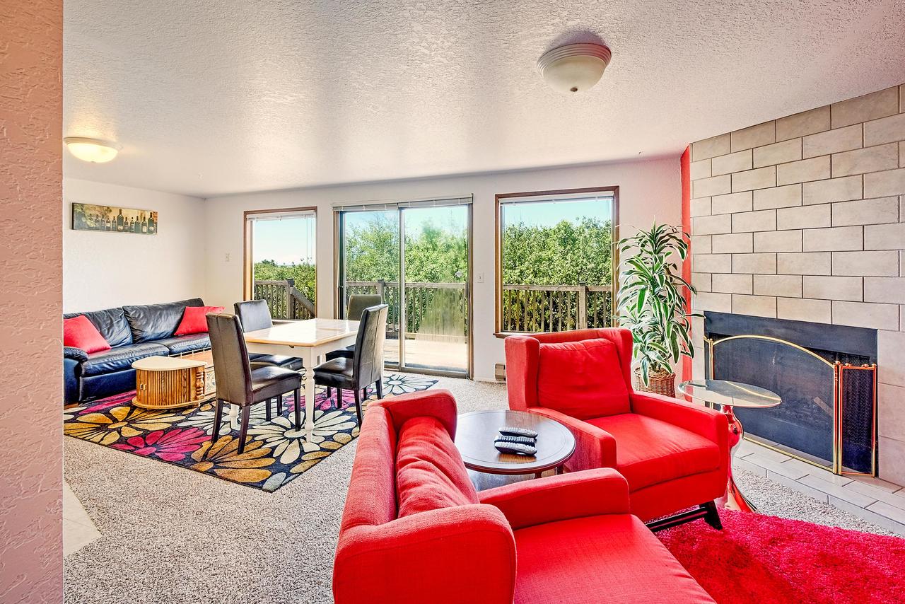 Treasured Cove Condo - thumb 3