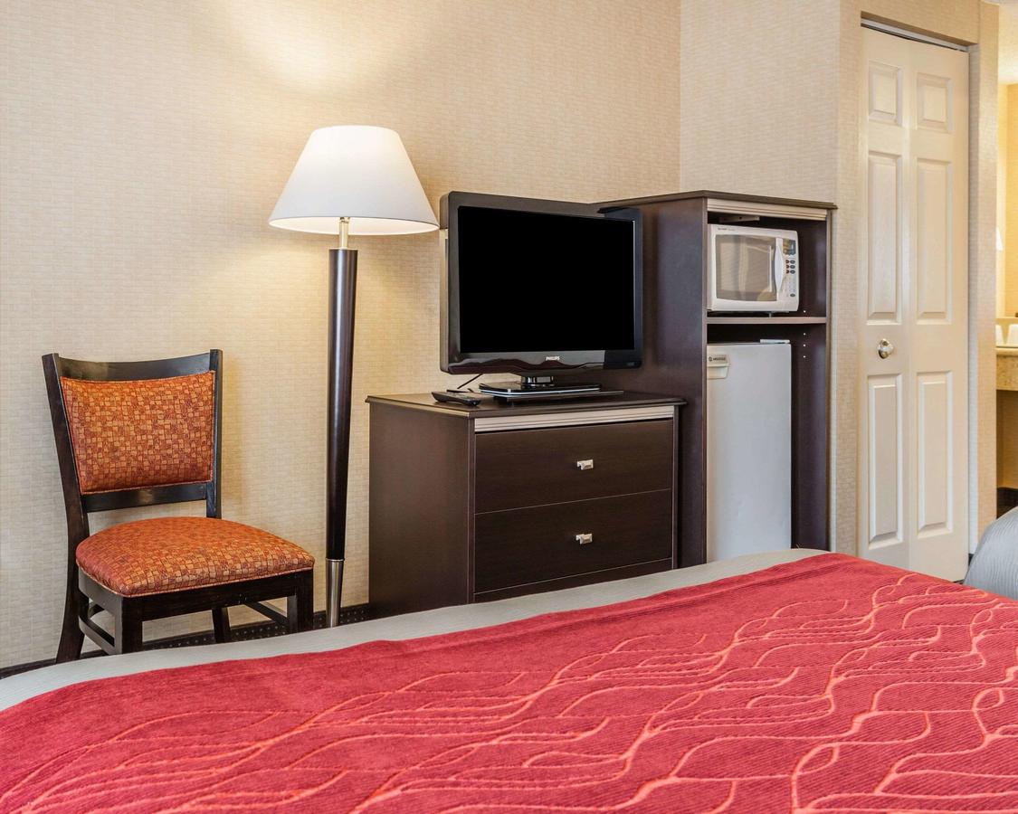 Comfort Inn Port Orchard - thumb 16