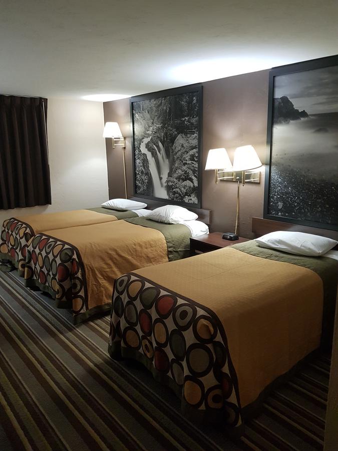 Super 8 By Wyndham Shelton - thumb 37