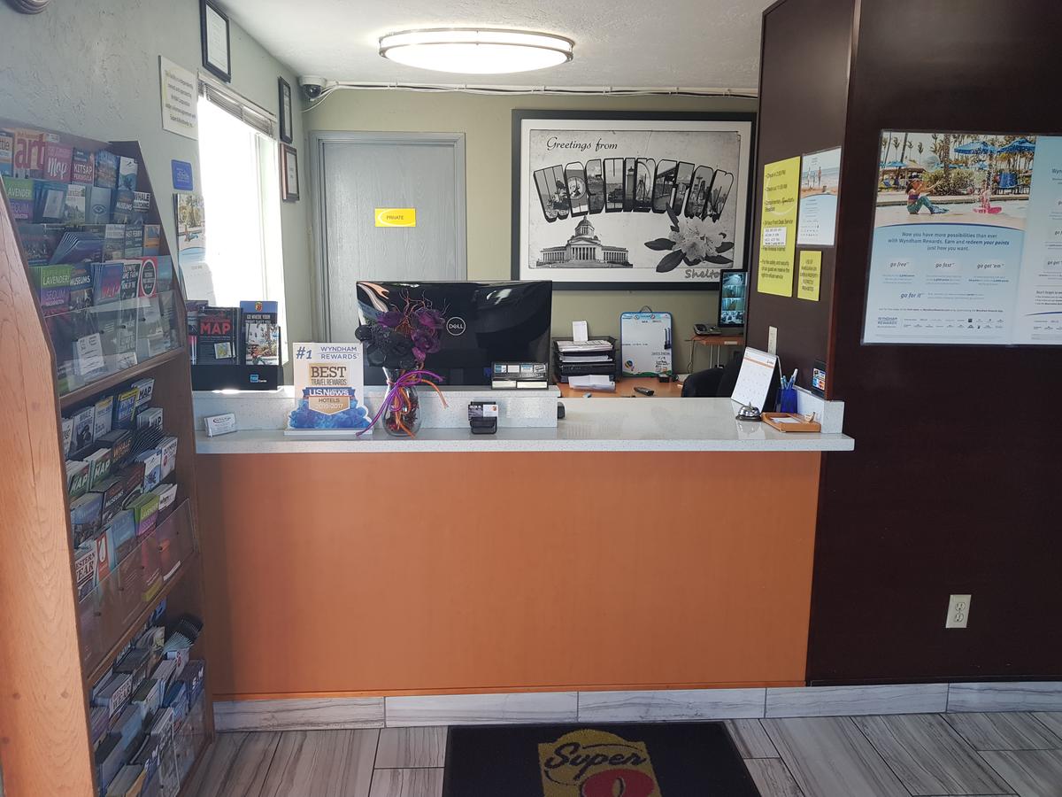 Super 8 By Wyndham Shelton - thumb 8