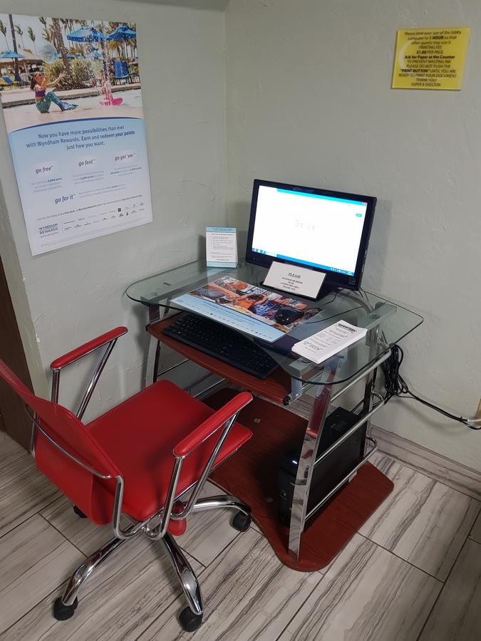 Super 8 By Wyndham Shelton - thumb 6