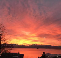 Lake Stevens Full House Over 1K Sqft - USA Accommodation