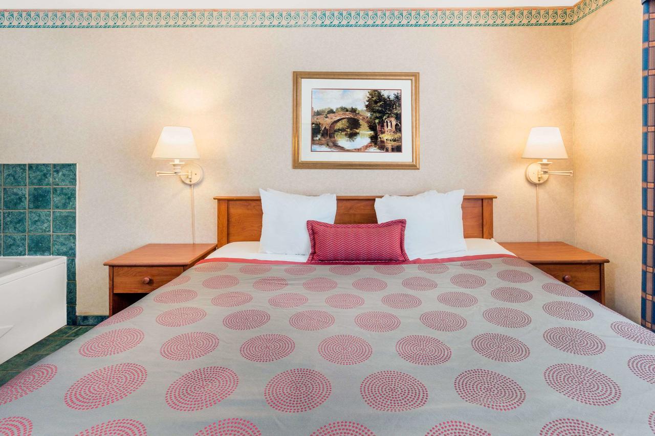 Ramada By Wyndham Kent Seattle Area - thumb 40