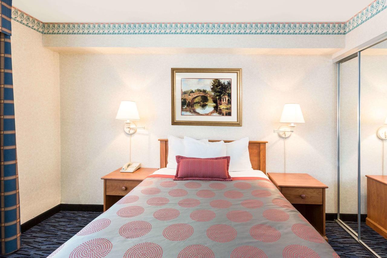 Ramada By Wyndham Kent Seattle Area - thumb 39