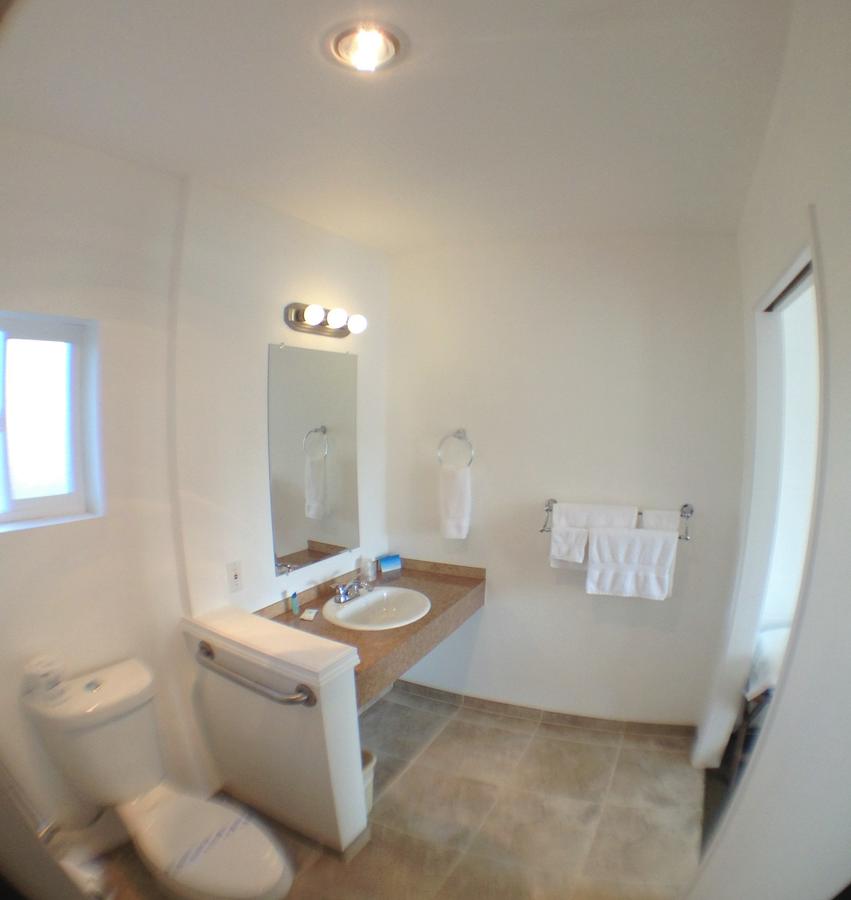 Col-Pacific Motel - thumb 5