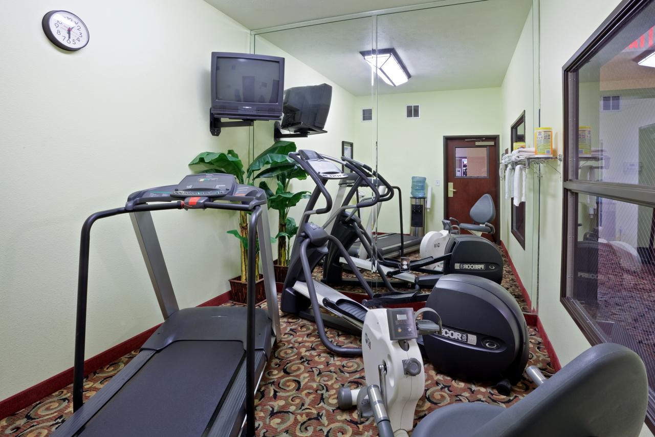 Holiday Inn Express Wenatchee - thumb 2