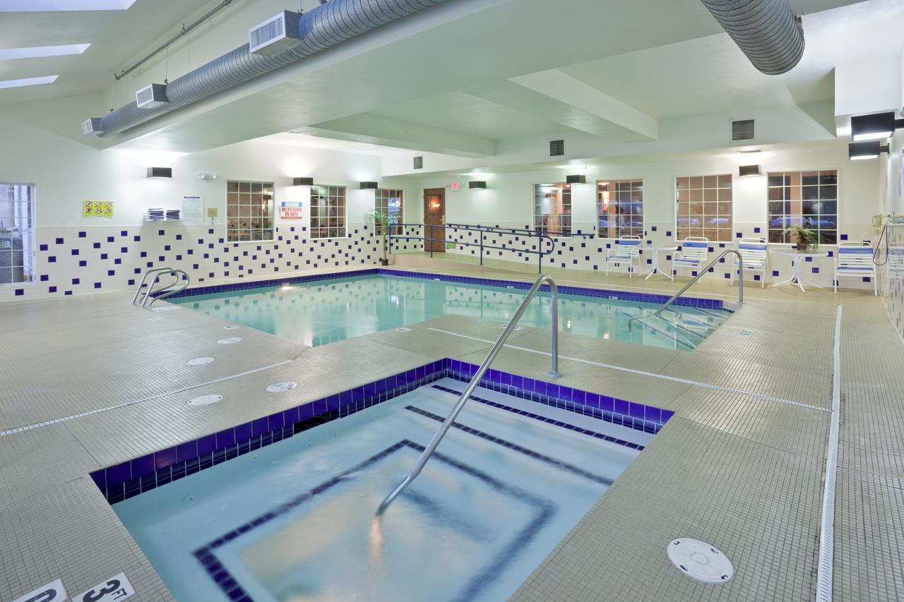 Holiday Inn Express Wenatchee - thumb 1