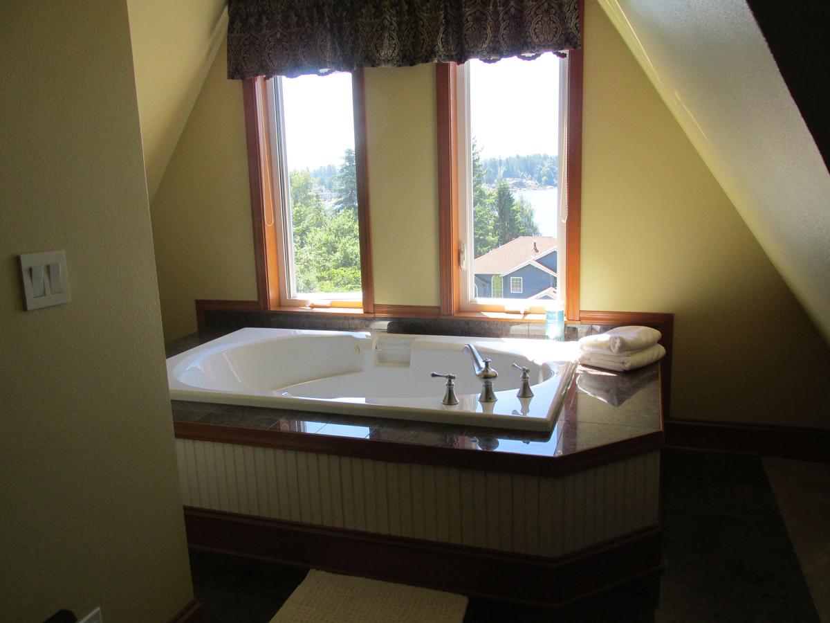 Mansion Inn Lake Stevens - thumb 15