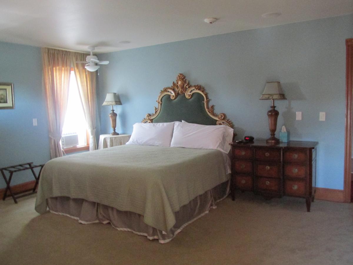 Mansion Inn Lake Stevens - thumb 6