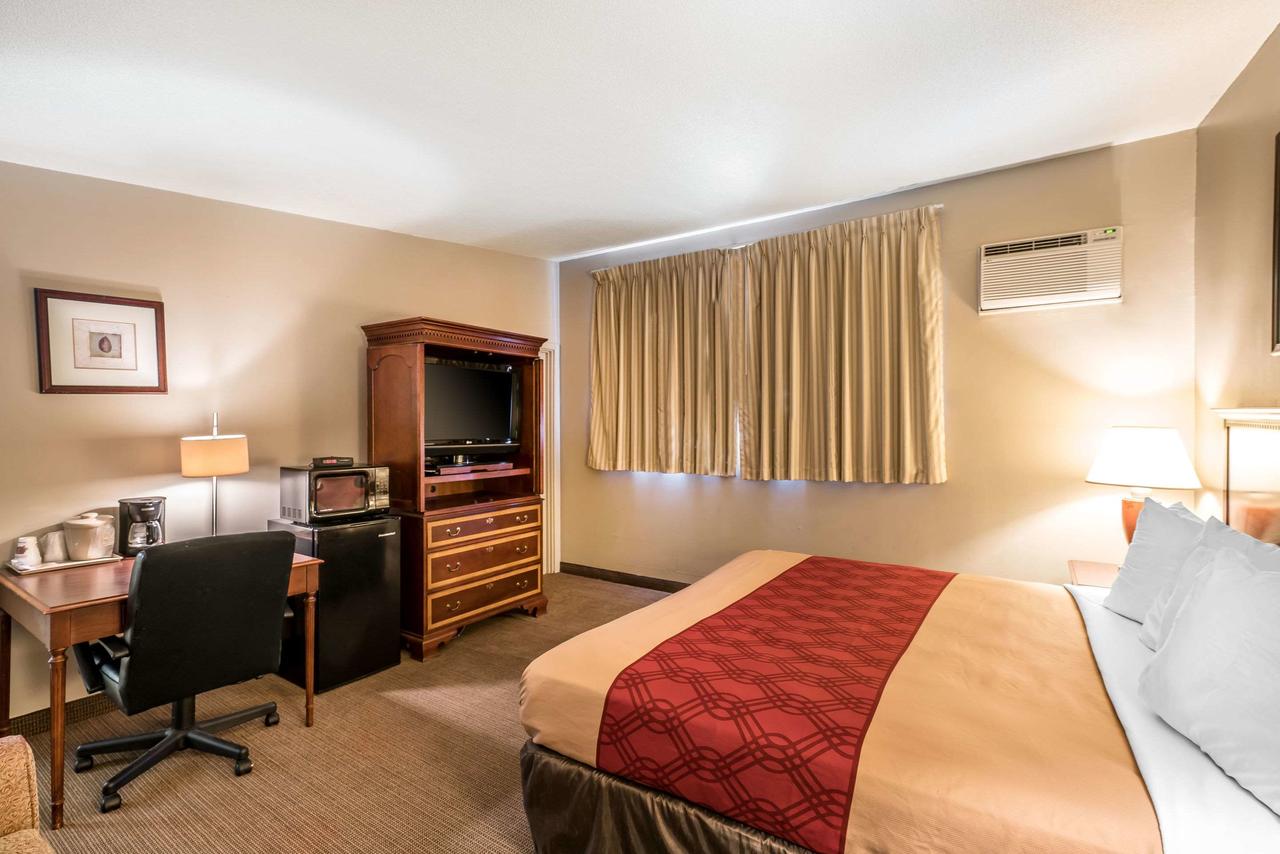 Econo Lodge Yakima - thumb 22