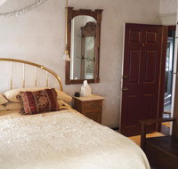 Old Consulate Inn - USA Accommodation