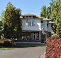 Birchfield Manor Inn and Restaurant - Hotels Santiago