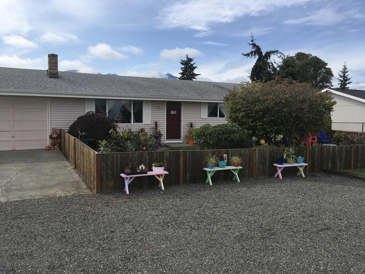 Hennessey Haven - thumb 24