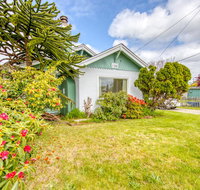 Coastal Reflections - USA Accommodation