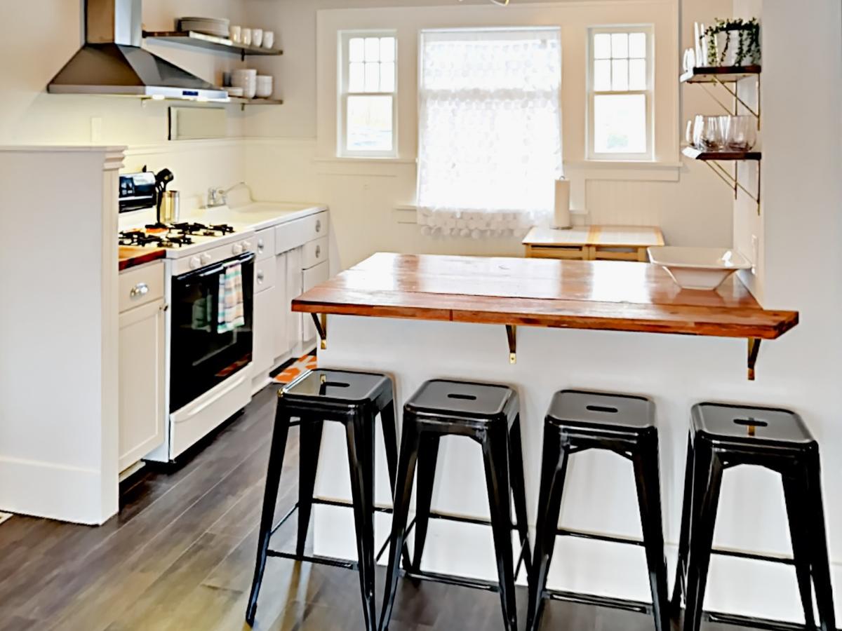 1302 N 49Th St Apartment Upper Unit Apts - thumb 6