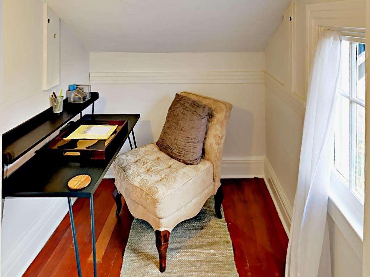 1302 N 49Th St Apartment Upper Unit Apts - thumb 14