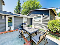 4126 SW Thistle St Home Students Accommodation