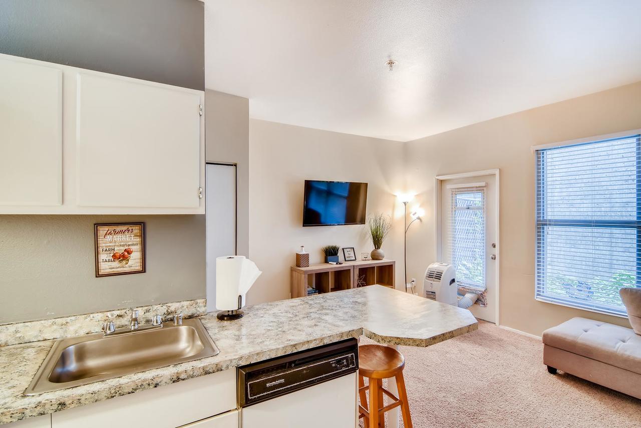 Xenia Homes Loft- Minutes To Pike Place Market - thumb 4