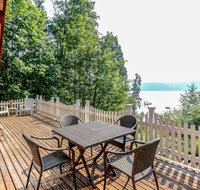 Cheryl's Bainbridge Chalet - Tourism Bookings