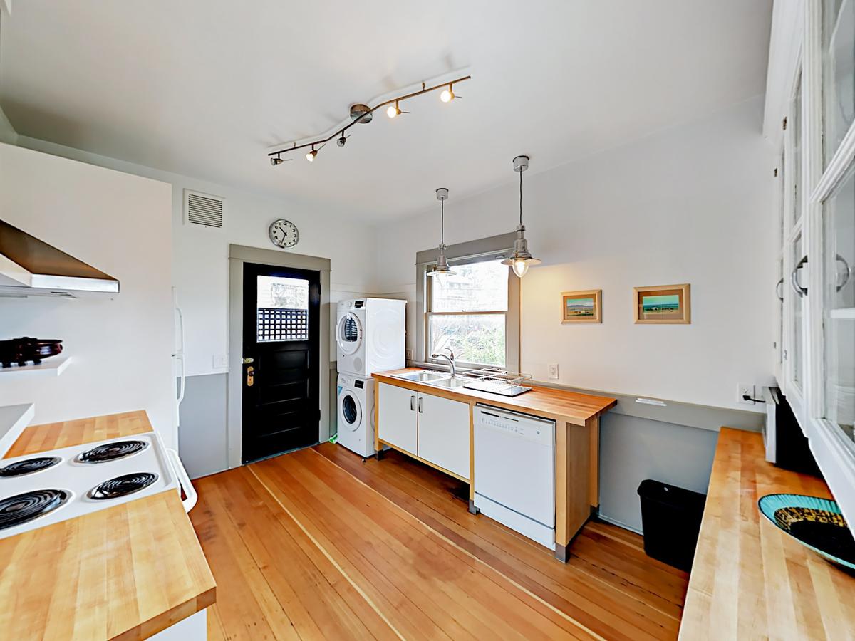 2402 9th Ave W Duplex Duplex - thumb 21
