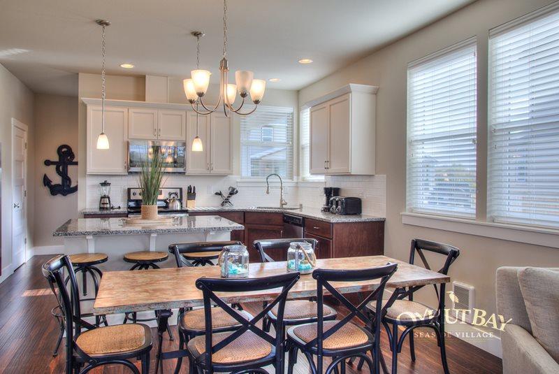 033 Sandy Feet And Doggy Treats - thumb 3