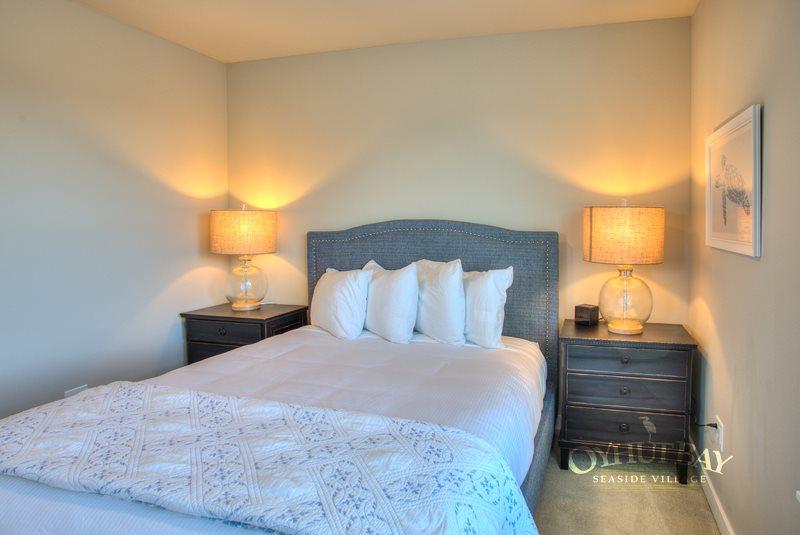 033 Sandy Feet And Doggy Treats - thumb 9