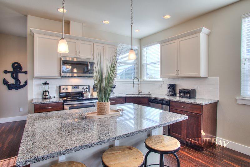 033 Sandy Feet And Doggy Treats - thumb 5