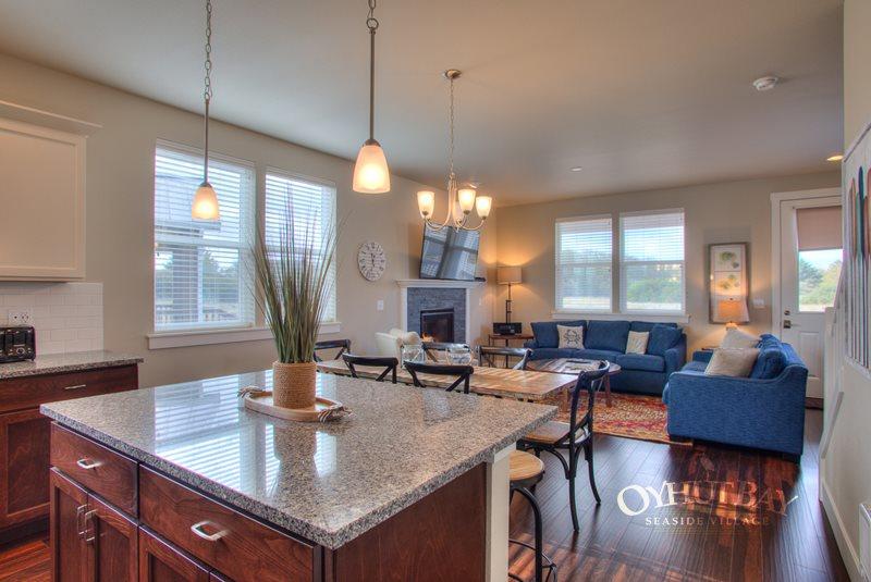 033 Sandy Feet And Doggy Treats - thumb 11