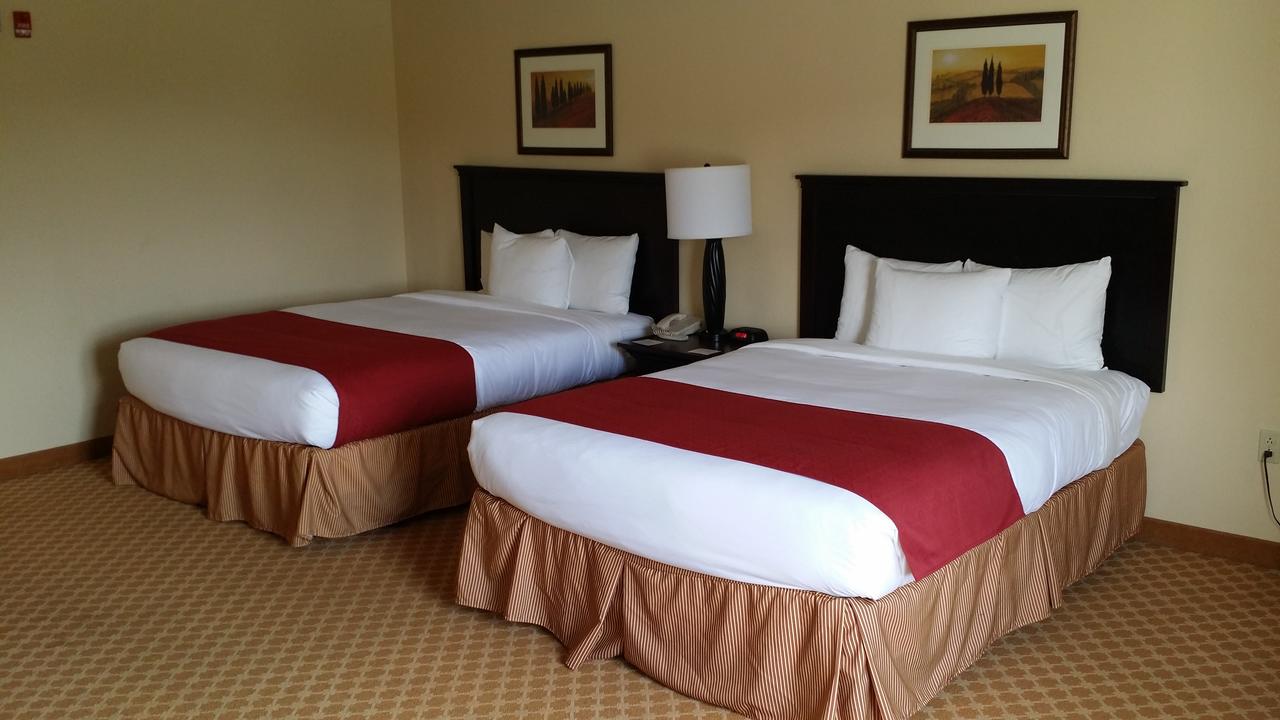 Country Inn & Suites By Radisson, Princeton, WV - thumb 25