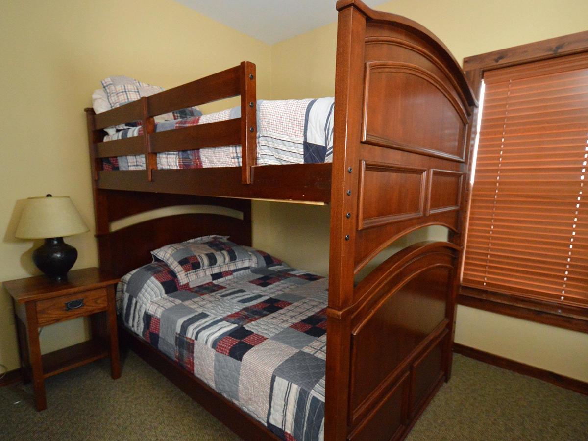 3 Br: Soaring Eagle 104 - thumb 5