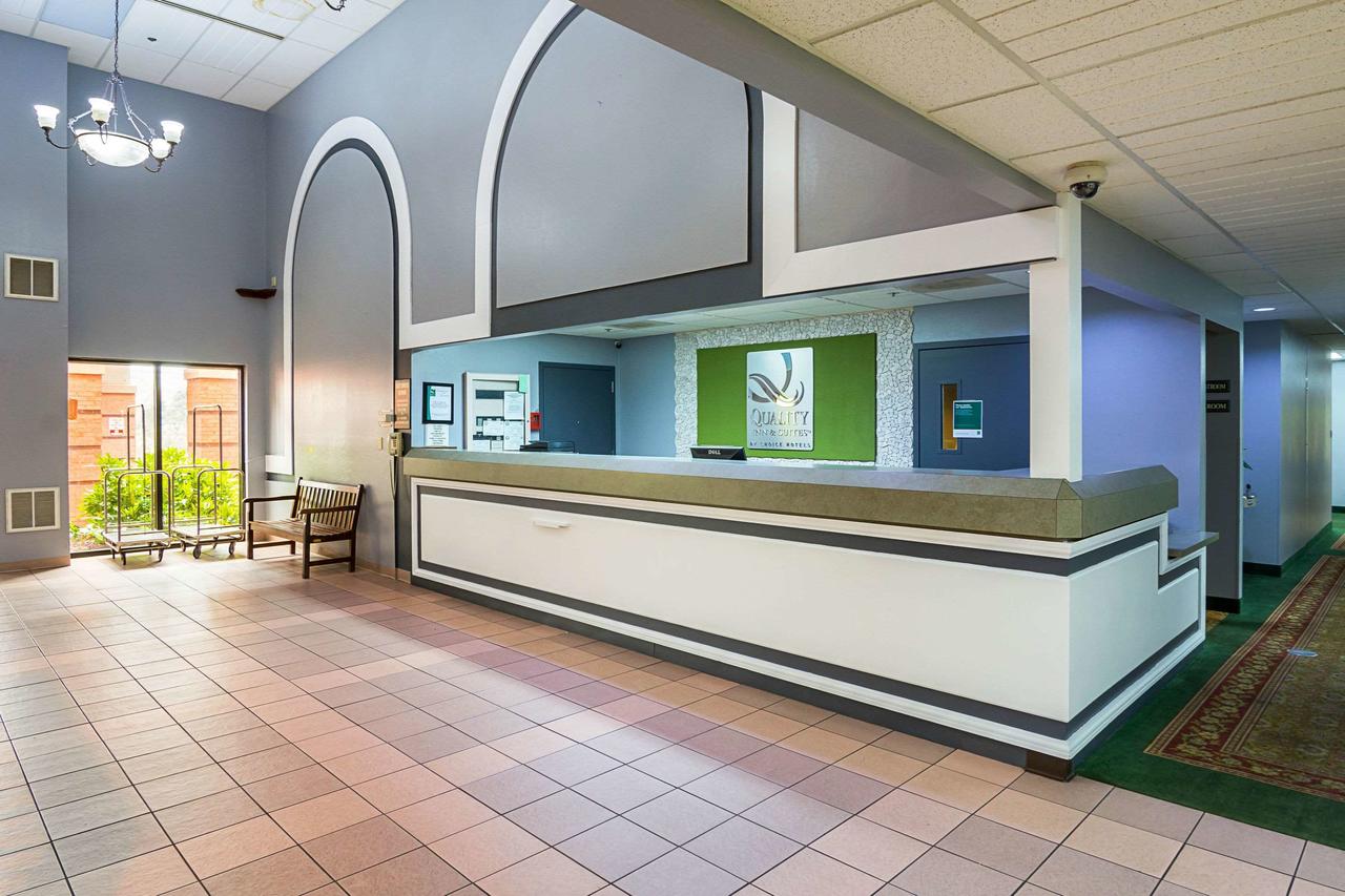 Quality Suites Martinsburg - thumb 13