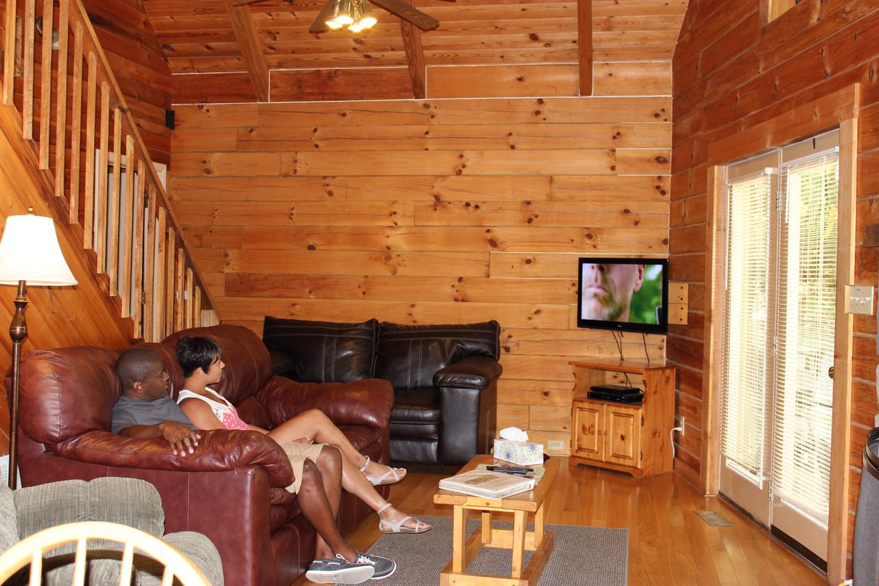 Country Road Cabins - thumb 16