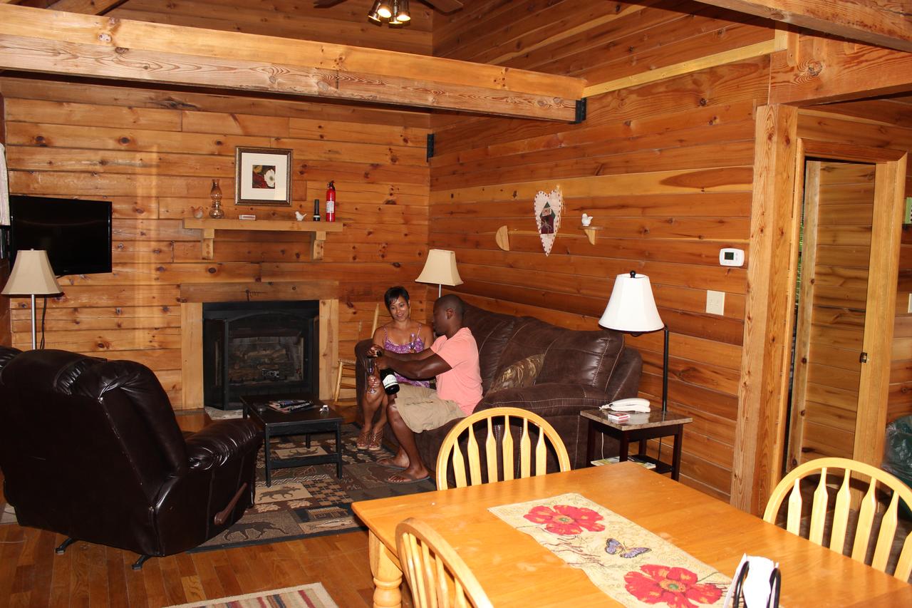 Country Road Cabins - thumb 7