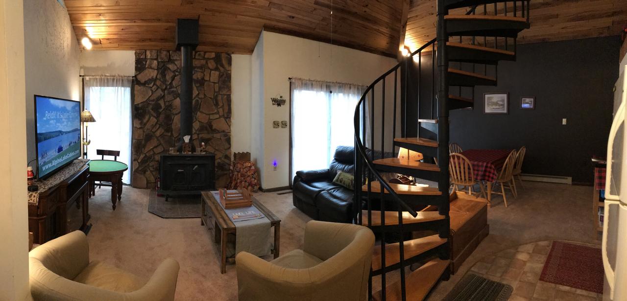 Chalet W/ Loft At Alpine Lake Resort - thumb 20