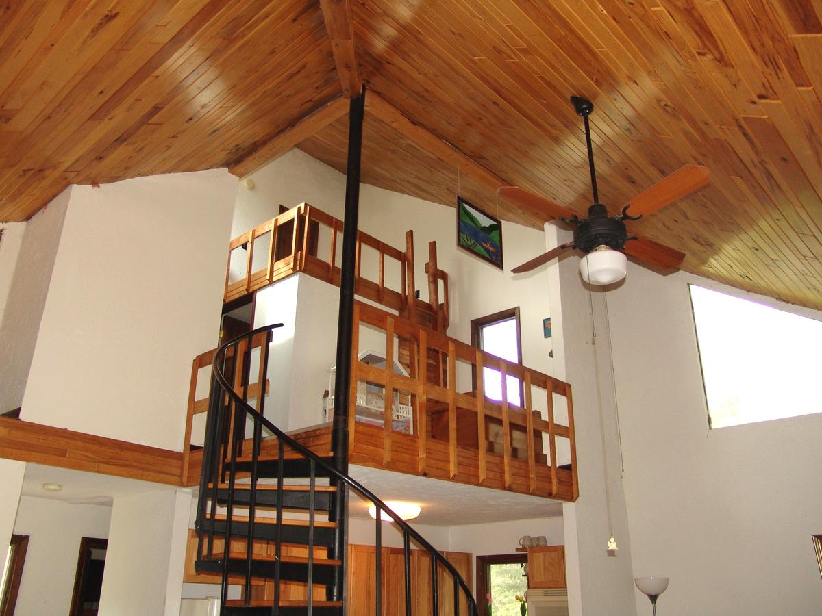 Chalet W/ Loft At Alpine Lake Resort - thumb 6