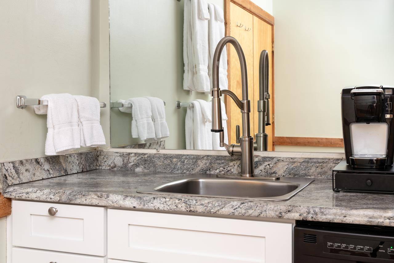 Black Bear Inns - thumb 4