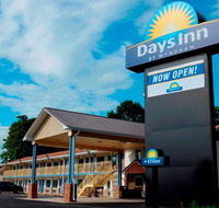 Days Inn by Wyndham Charles Town - Tourism Bookings