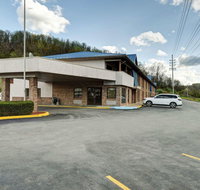 Econo Lodge Morgantown - Tourism Bookings