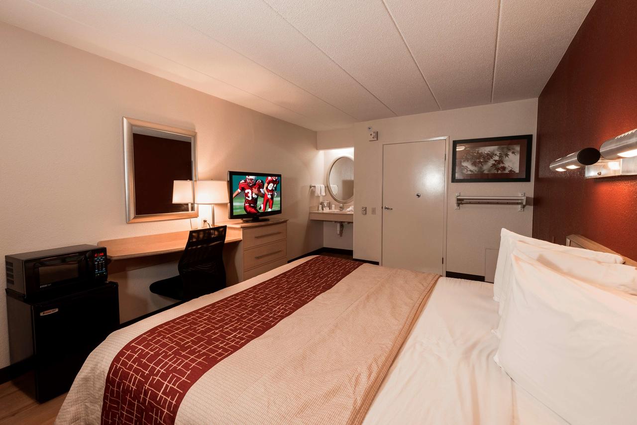 Red Roof Inn Parkersburg - thumb 3