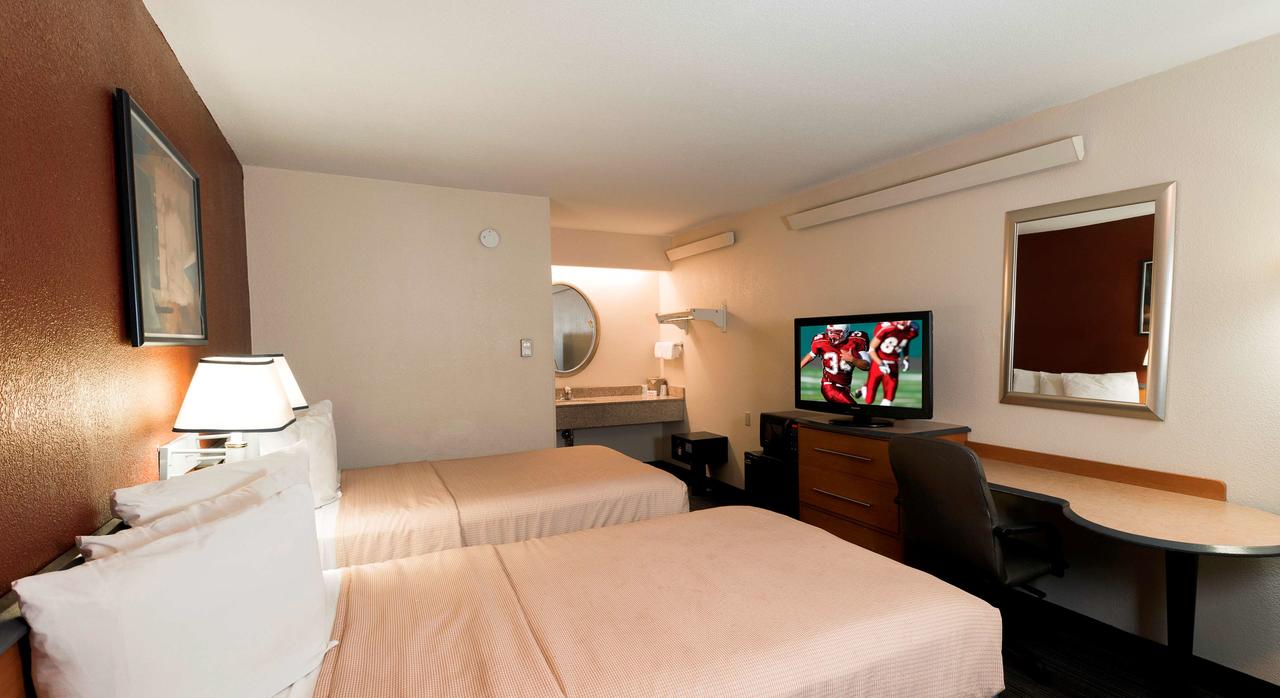 Red Roof Inn Parkersburg - thumb 6