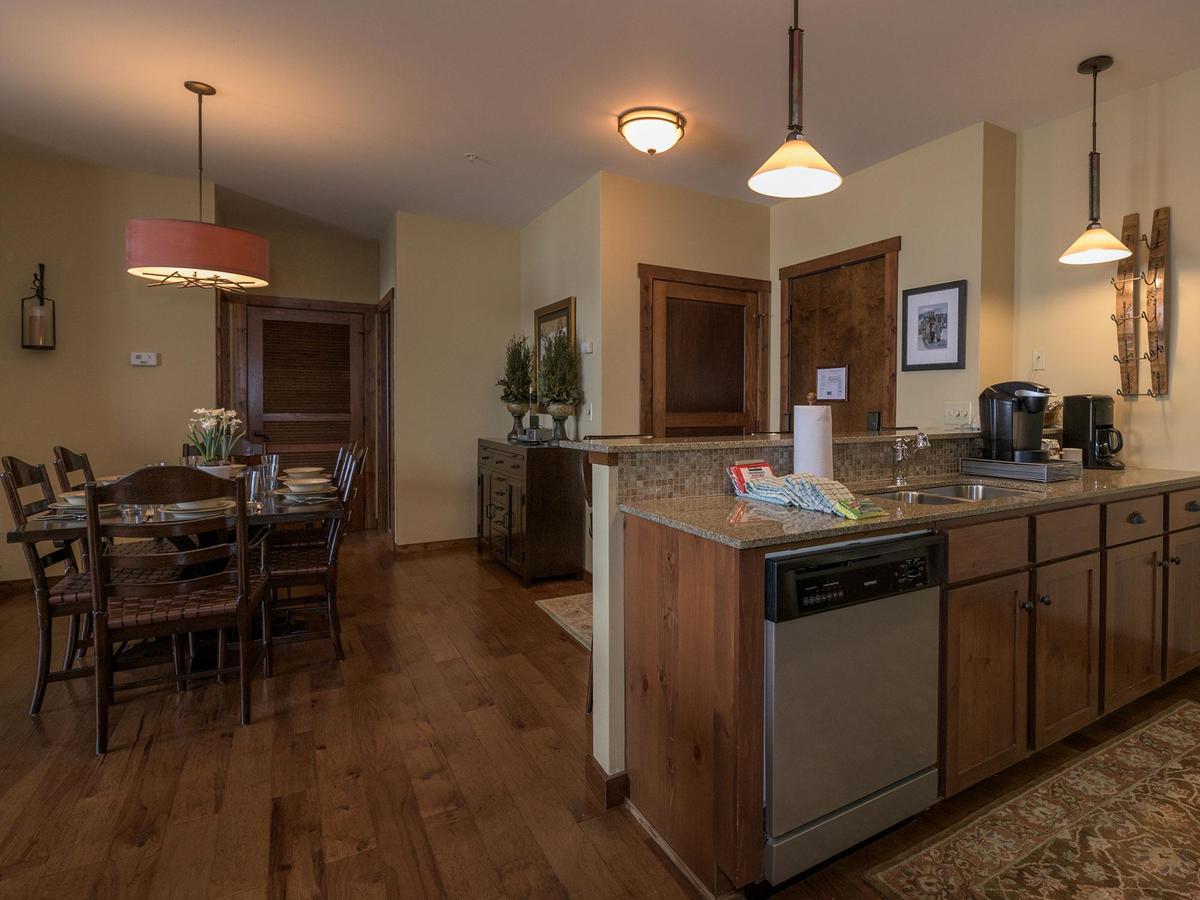 2 Br: Soaring Eagle 202 - thumb 23