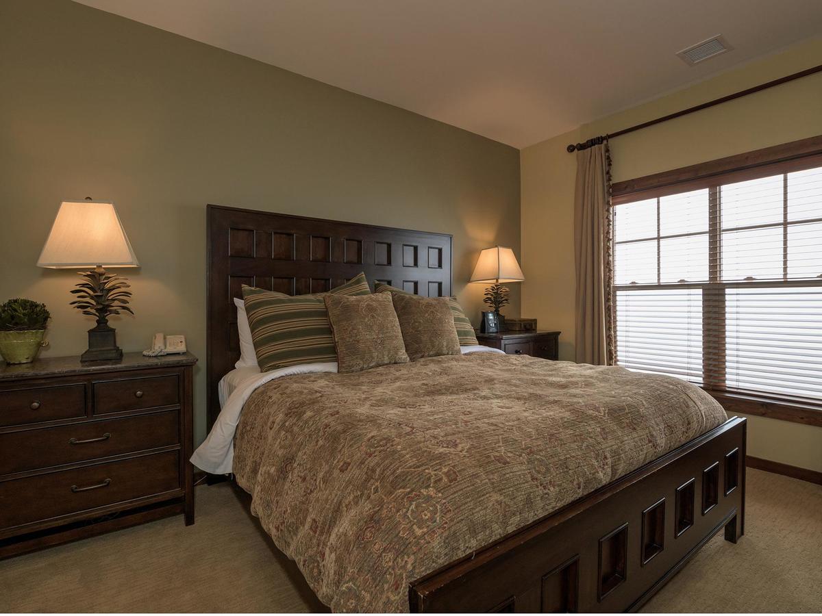 2 Br: Soaring Eagle 202 - thumb 4