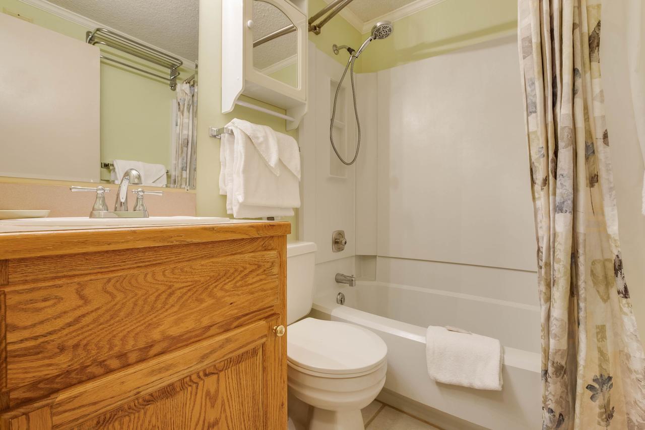 2 Bedroom Condo Unit 165 - thumb 27