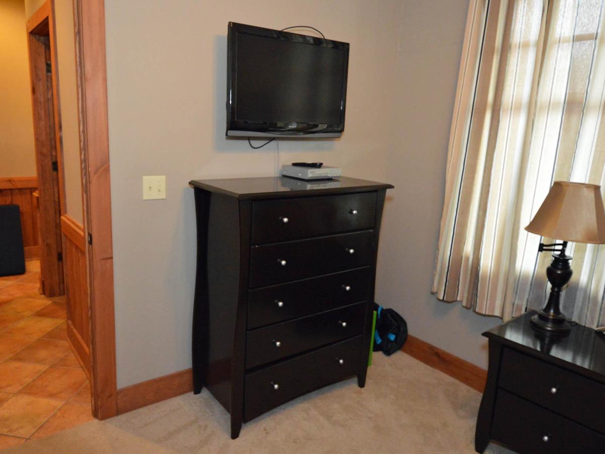 Shays Landing #6 - thumb 3